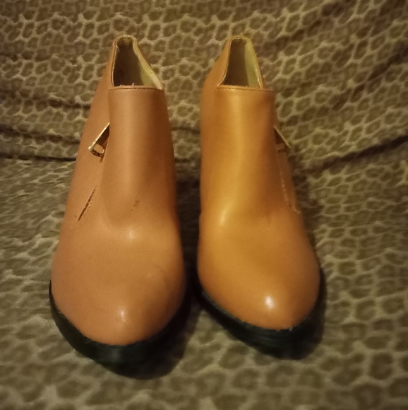 Italian Ankle Boots - Picture 2 of 4